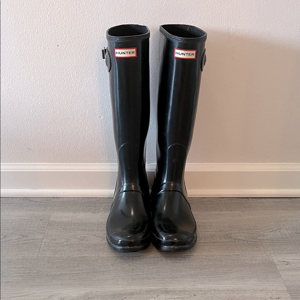 Hunter Classic Black Rain Boots